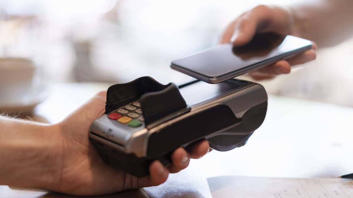 Apple tem planos para o iPhone vir a ser um terminal de pagamentos