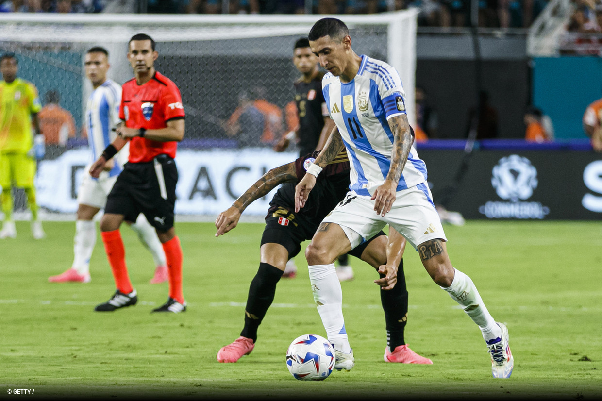 Argentina e Canadá nos «quartos» da Copa América