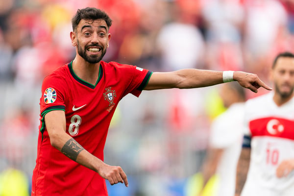 Bruno Fernandes e o segredo para o triunfo: «Temos de cansar a Eslovénia, fazê-los correr»