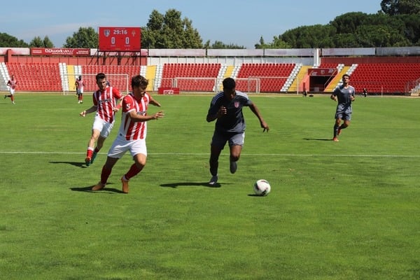 Reforços do AVS mostram-se a Vítor Campelos frente ao Gijón