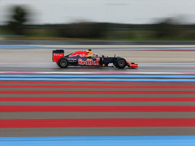 Nesta segunda-feira (25), nos testes dos pneus da Pirelli, corrida foi realizada na pista molhada de Paul Ricard, no sul da França