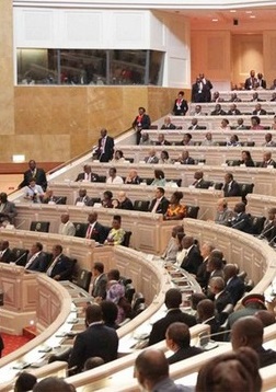 Desafios do novo Parlamento angolano