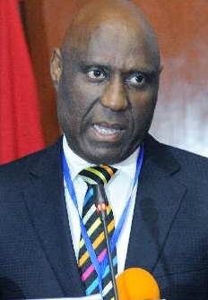 CAC recebe em média 20 propostas de investimento por dia