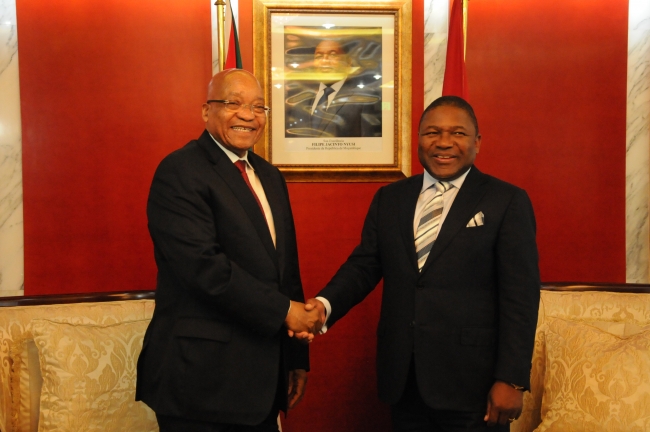 PRESIDENTE DA REPÚBLICA RECEBE JACOB ZUMA