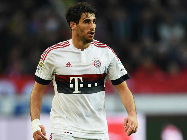 Clube londrino precisa se reabilitar na Barclays Premier League e pretende tirar “versátil” volante espanhol do Bayern München ainda este mês