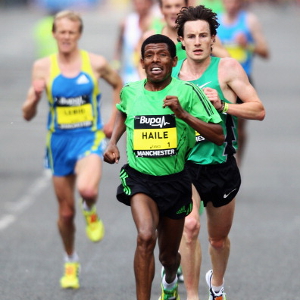 Esta não é a primeira vez que a 42-year-old chamou-lhe sai.