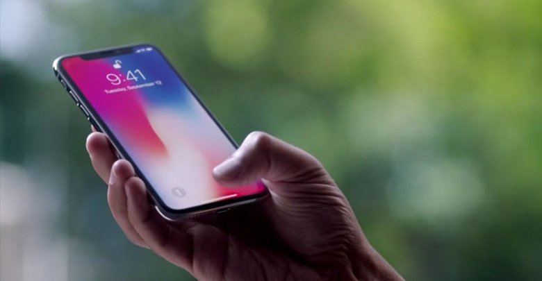 Câmara do iPhone X dá dores de cabeça à Apple