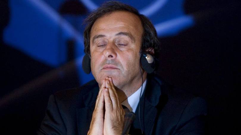 Platini pretendia ser um dos candidatos na próxima eleição presidencial da Fifa, 