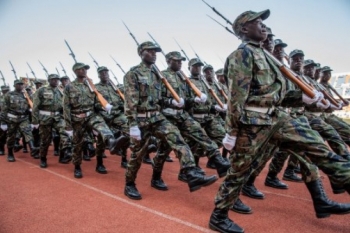 Filipe Nyusi dirige encerramento do 9º Curso de Sargentos, em Boane