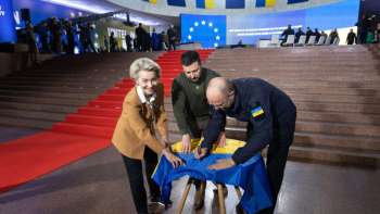 Ucrânia e a UE realizam cimeira de alto nível
