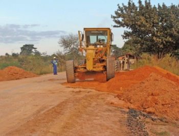TRÁFEGO CONDICIONADO NA ESTRADA CHISSANO-CHIBUTO