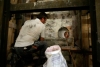 Especialistas trabalham em restauração do túmulo